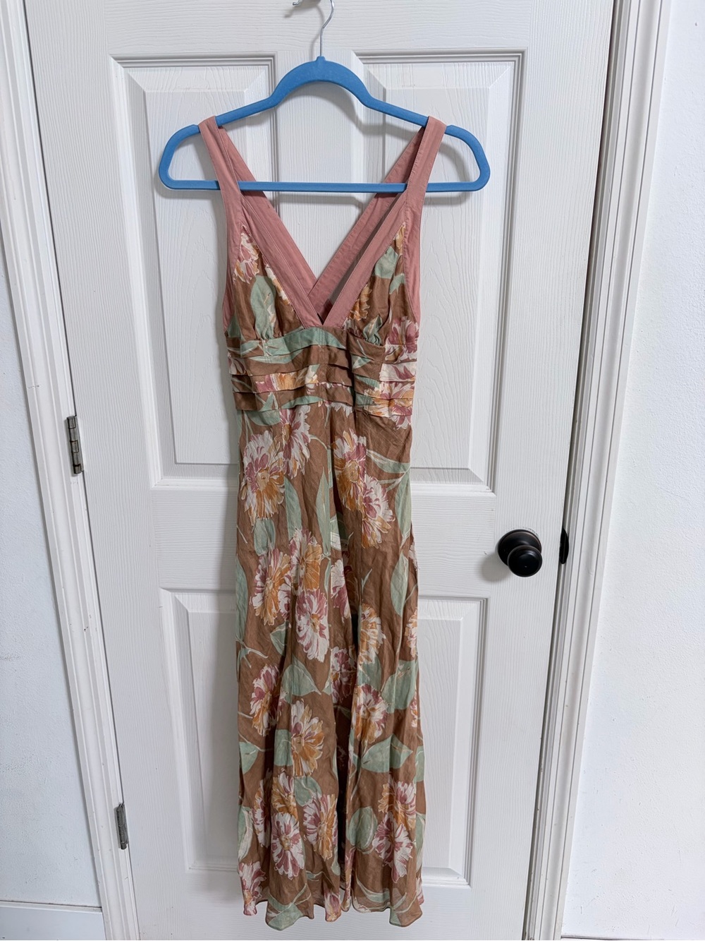 DKNY Peach and Sage Floral Dress 100% Ramie, size 6, flowy, summer dress